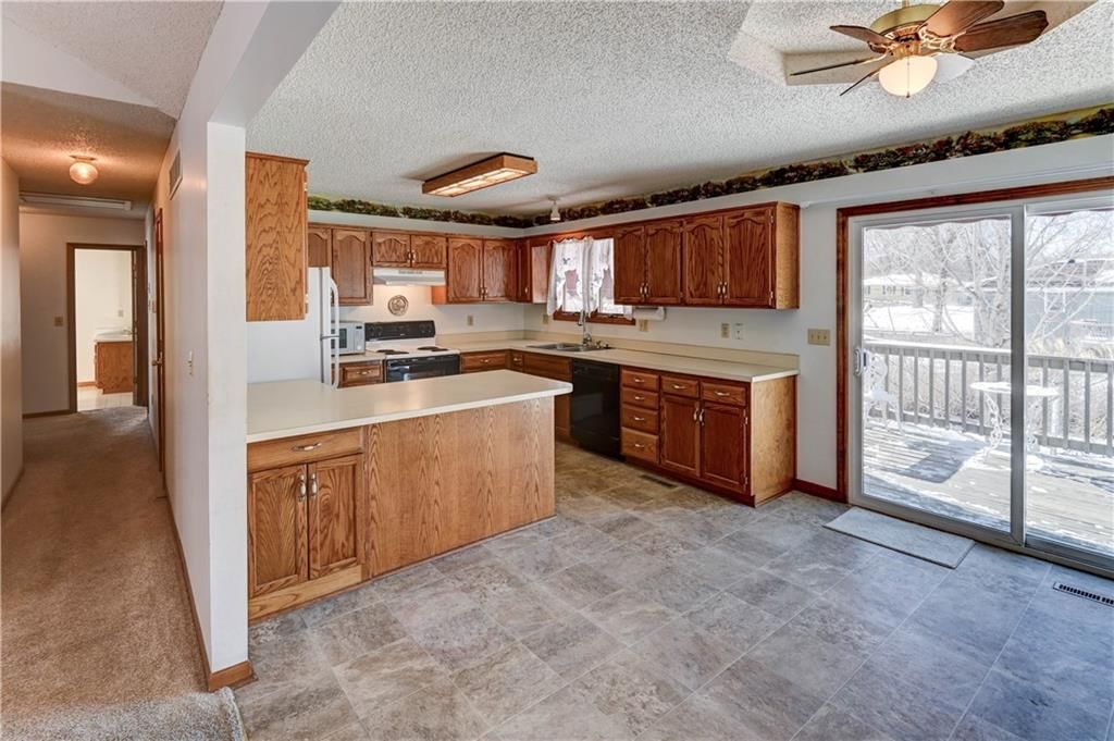 506 Santa Fe Drive — photo 8