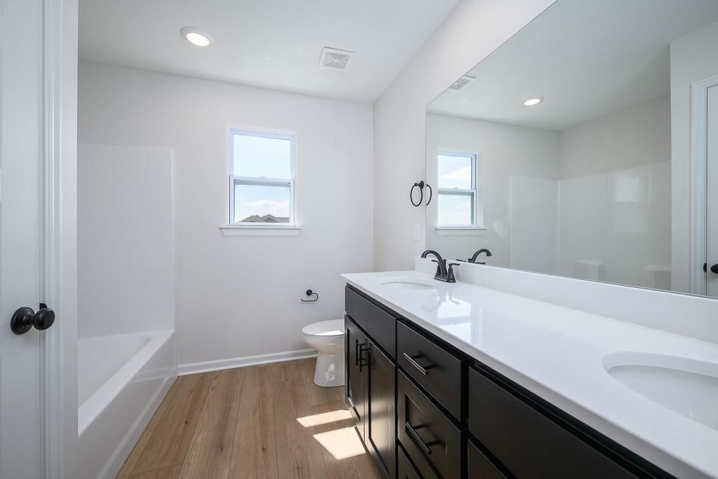 912 2nd Street — photo 18