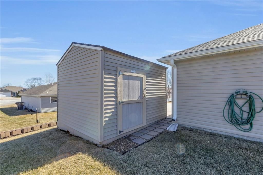 723 Seminole Court — photo 28
