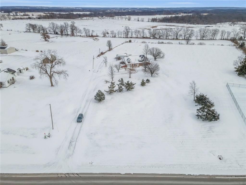 19021 13 Highway — photo 33