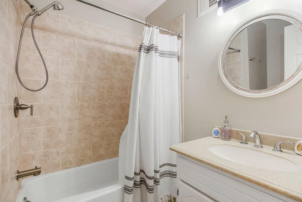 2409 S 17th Street — photo 13