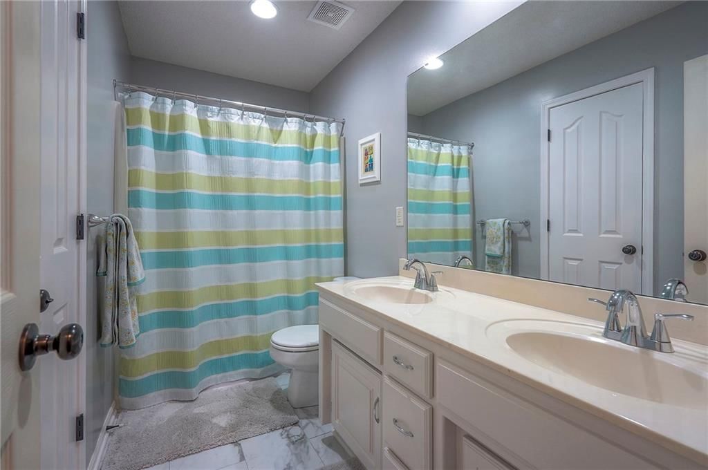 298 N Overlook Street — photo 17