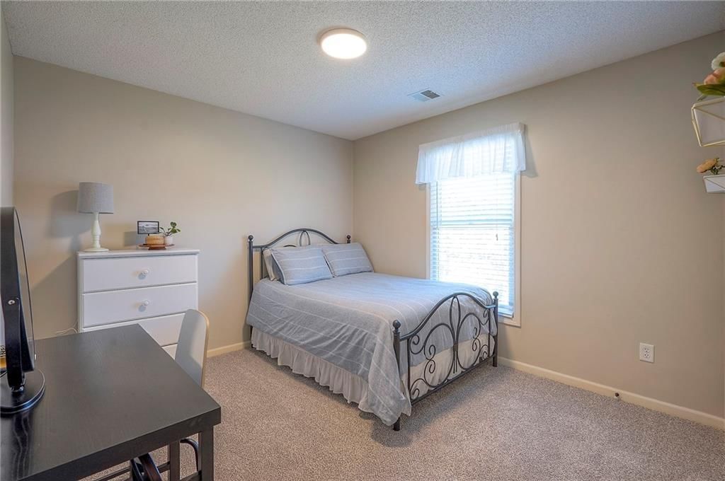 298 N Overlook Street — photo 18