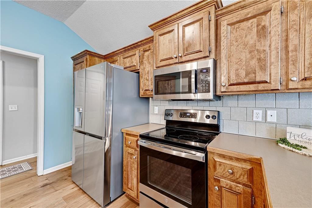 16930 Agnes Street — photo 16