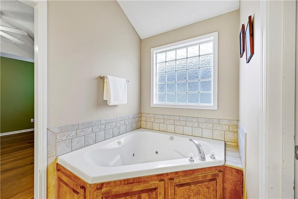 16930 Agnes Street — photo 22