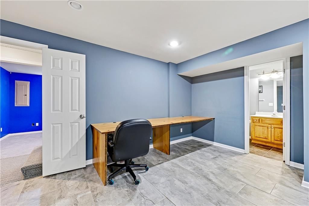 16930 Agnes Street — photo 32