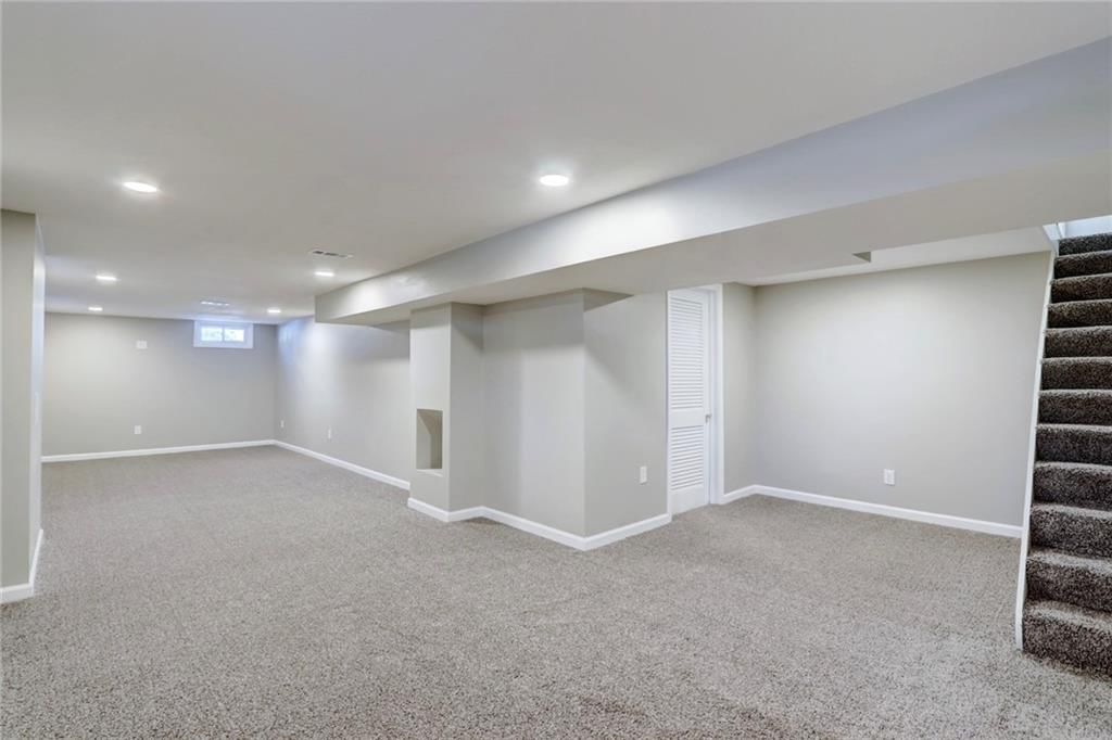 3209 S Vermont Avenue — photo 10