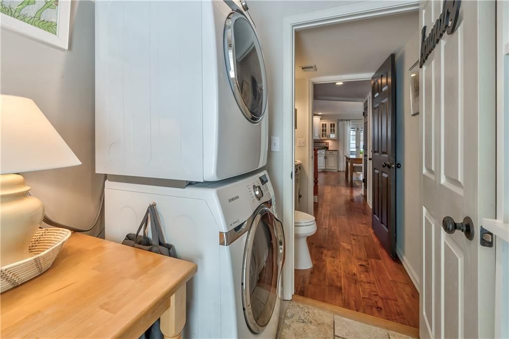11323 Hemlock Street — photo 24