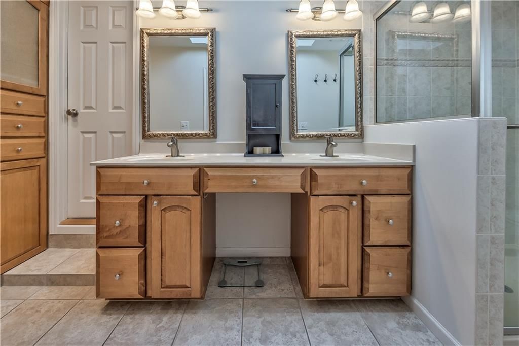 11323 Hemlock Street — photo 32