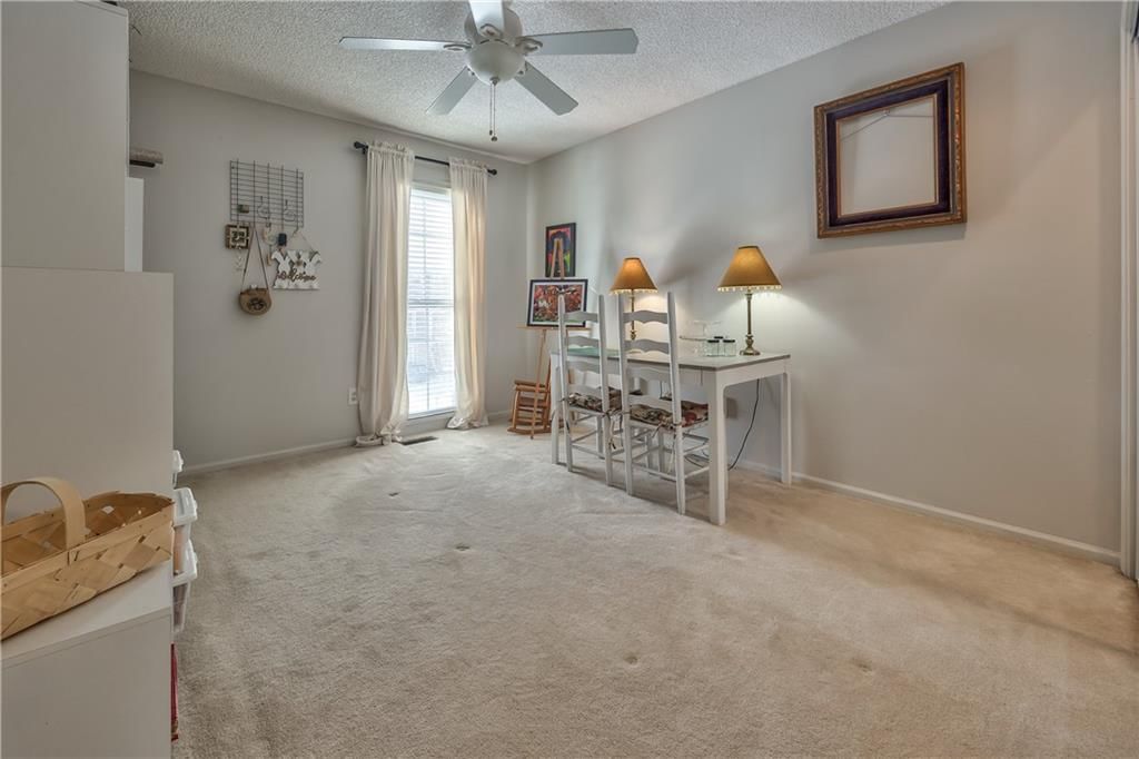 11323 Hemlock Street — photo 36
