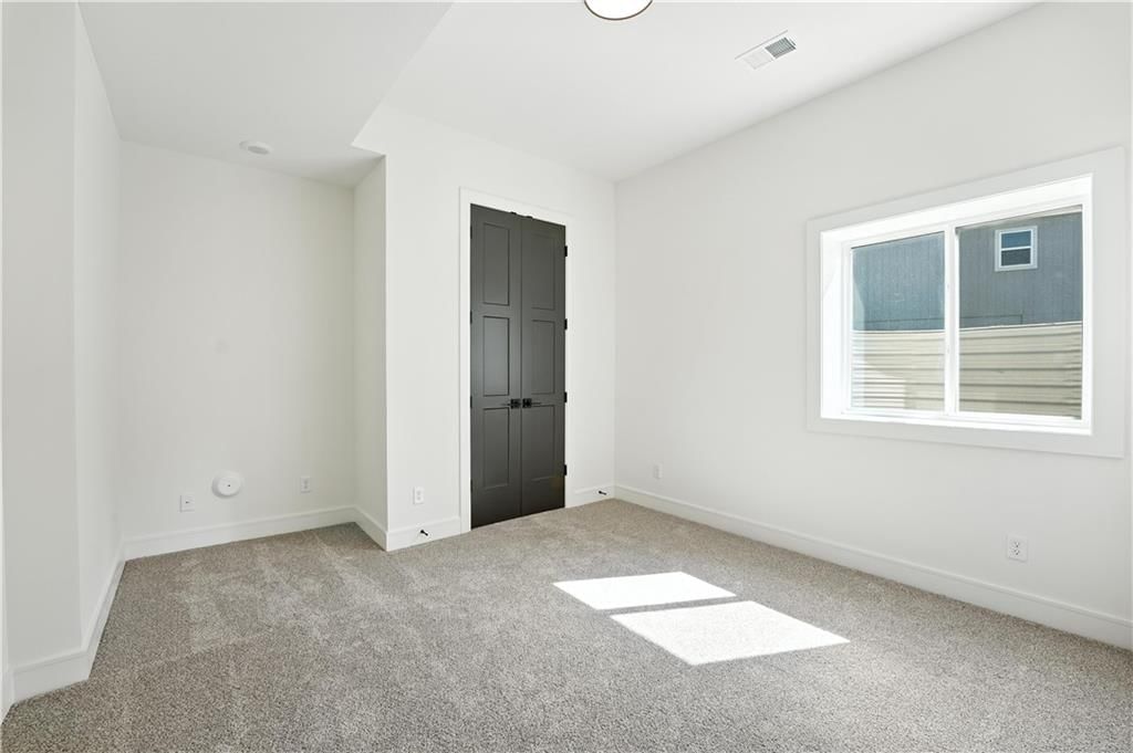 2218 NW Killarney Lane — photo 33