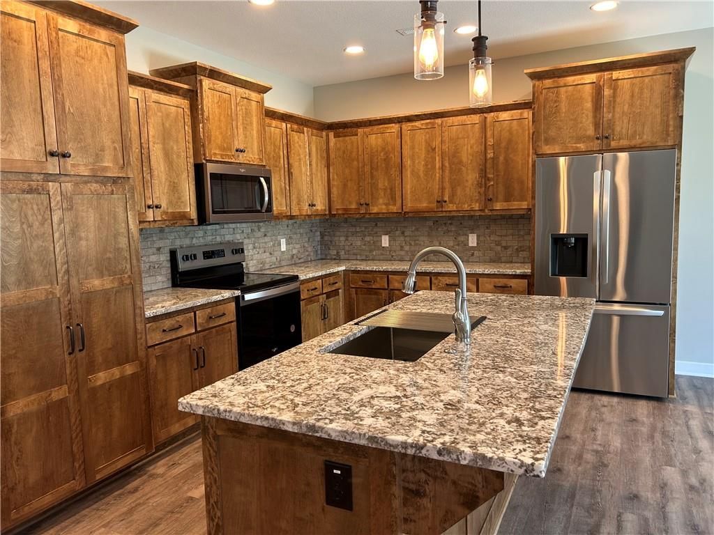 809 Golden Eagle Trail — photo 13