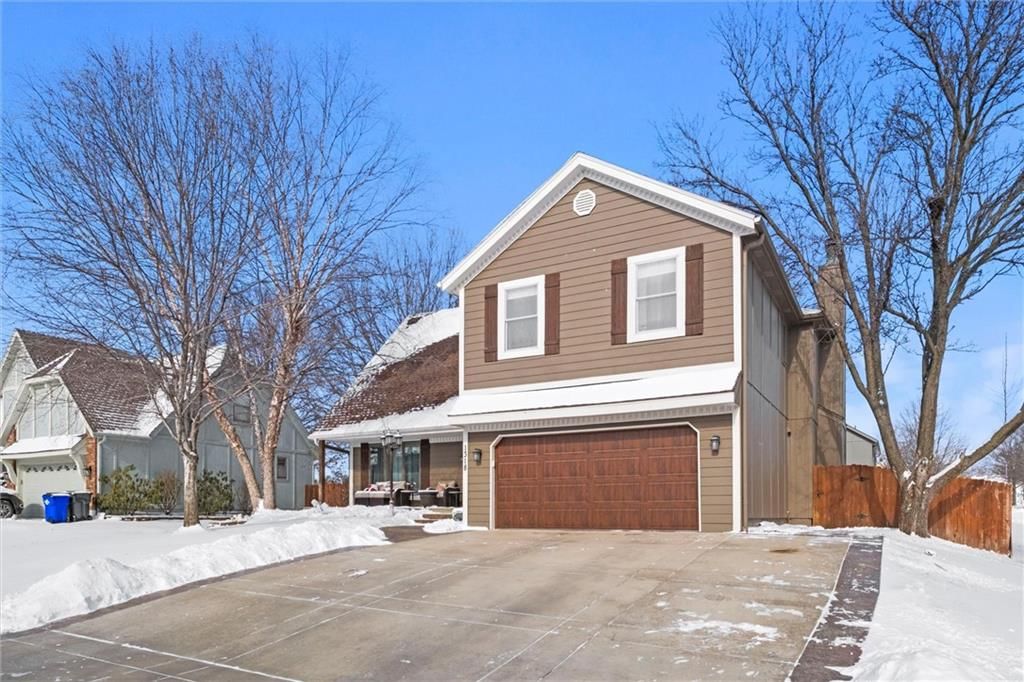 1318 E Meadow Lane — photo 3