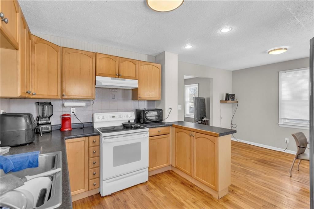 5040 N Beacon Avenue — photo 12
