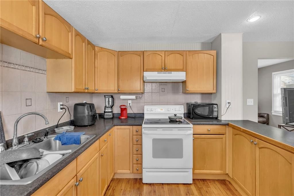 5040 N Beacon Avenue — photo 13