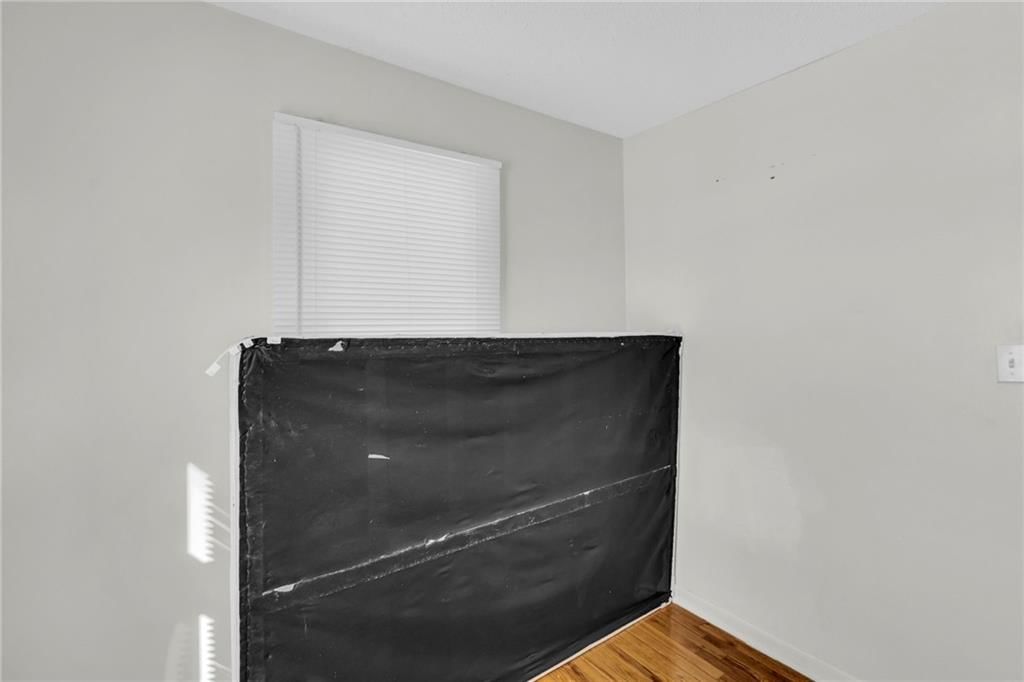 5040 N Beacon Avenue — photo 20