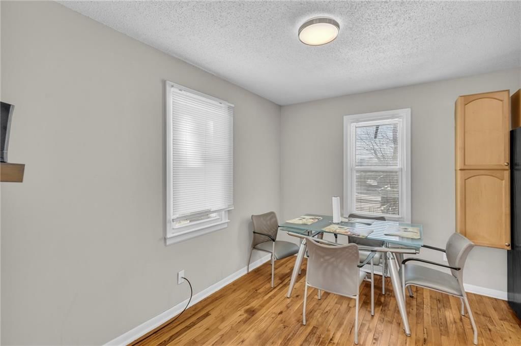 5040 N Beacon Avenue — photo 7
