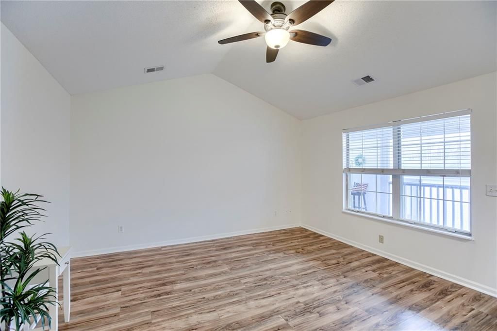 6980 N Olive Street — photo 13