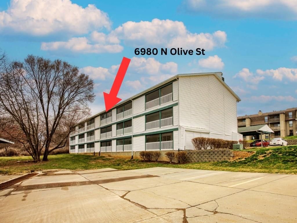 6980 N Olive Street — photo 32
