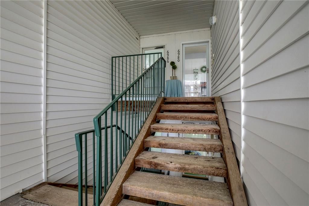 6980 N Olive Street — photo 5