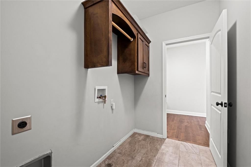 19318 W 200th Terrace — photo 25