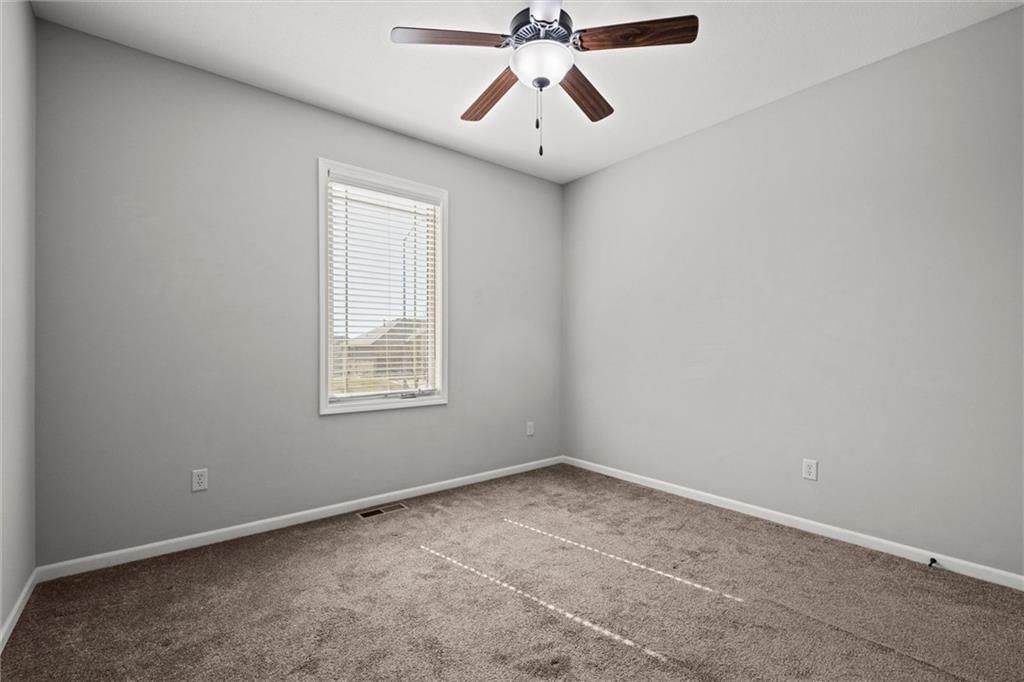 19318 W 200th Terrace — photo 27