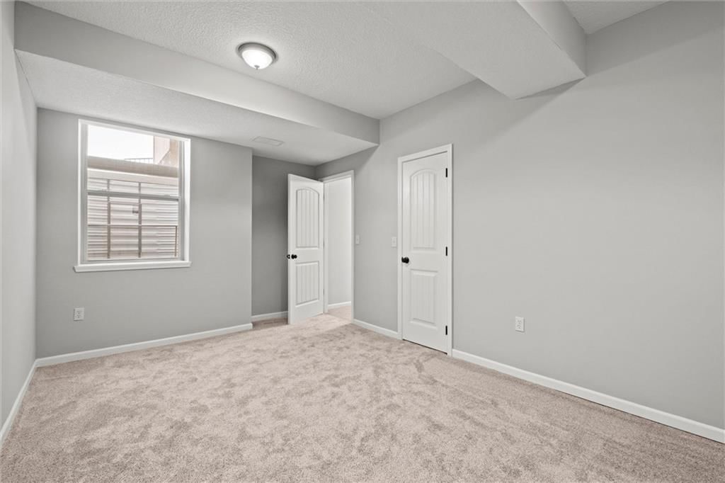 19318 W 200th Terrace — photo 35