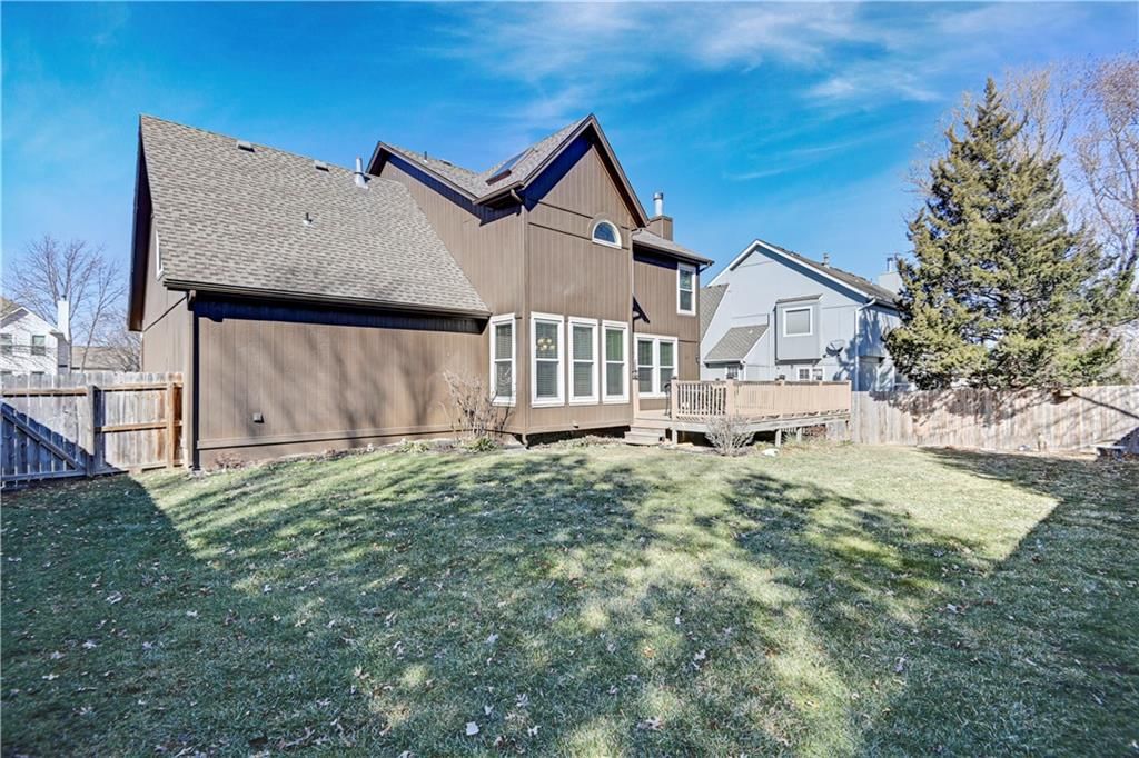 12817 Barton Street — photo 23