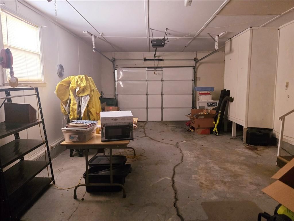 512 W Wilson N/A — photo 16