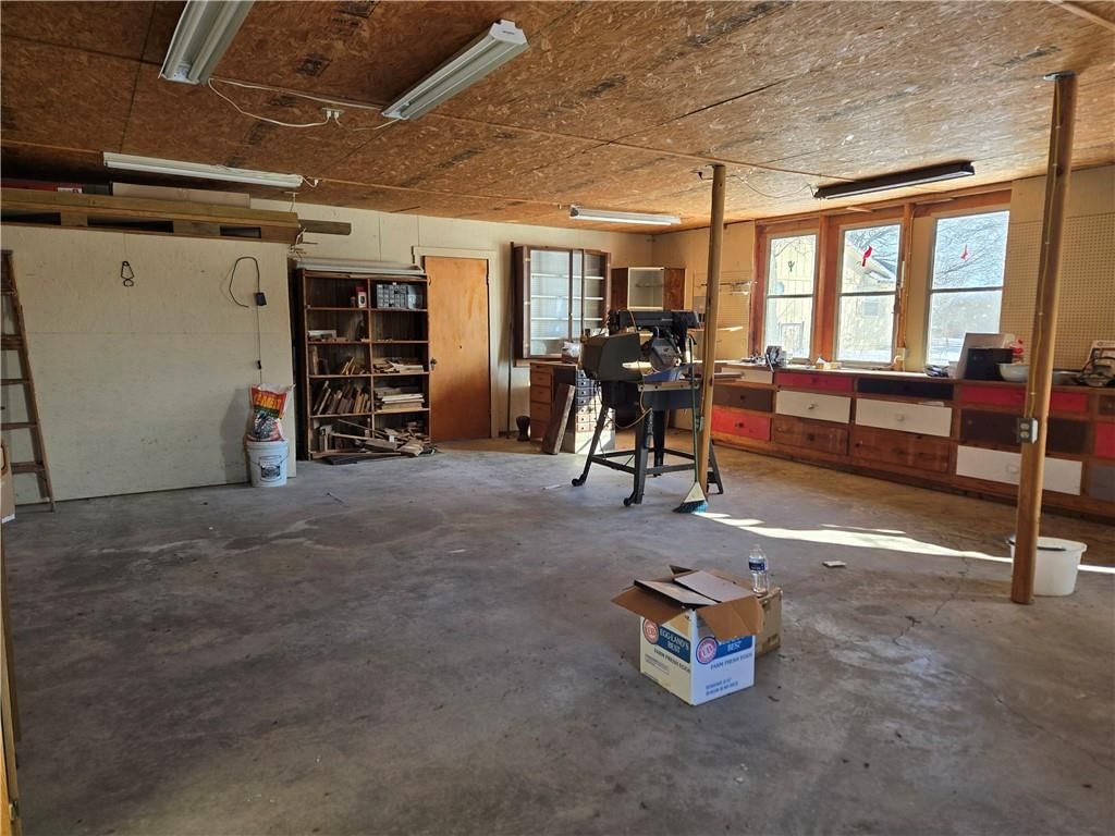 512 W Wilson N/A — photo 21