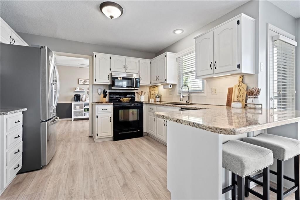 6405 Mccoy Street — photo 11