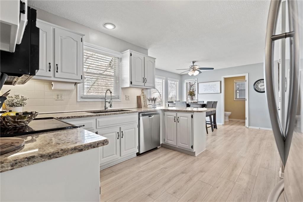 6405 Mccoy Street — photo 12
