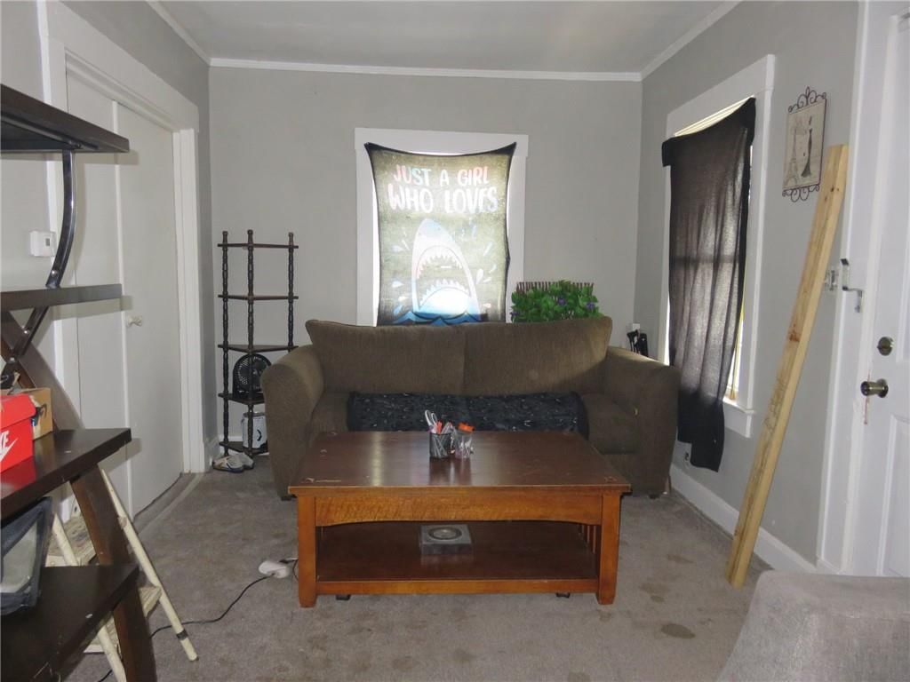 2106 E 59th Street — photo 3
