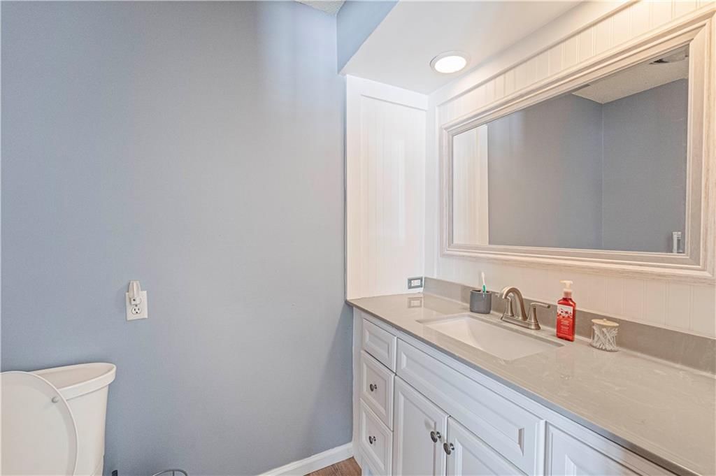404 Westwind Drive — photo 26