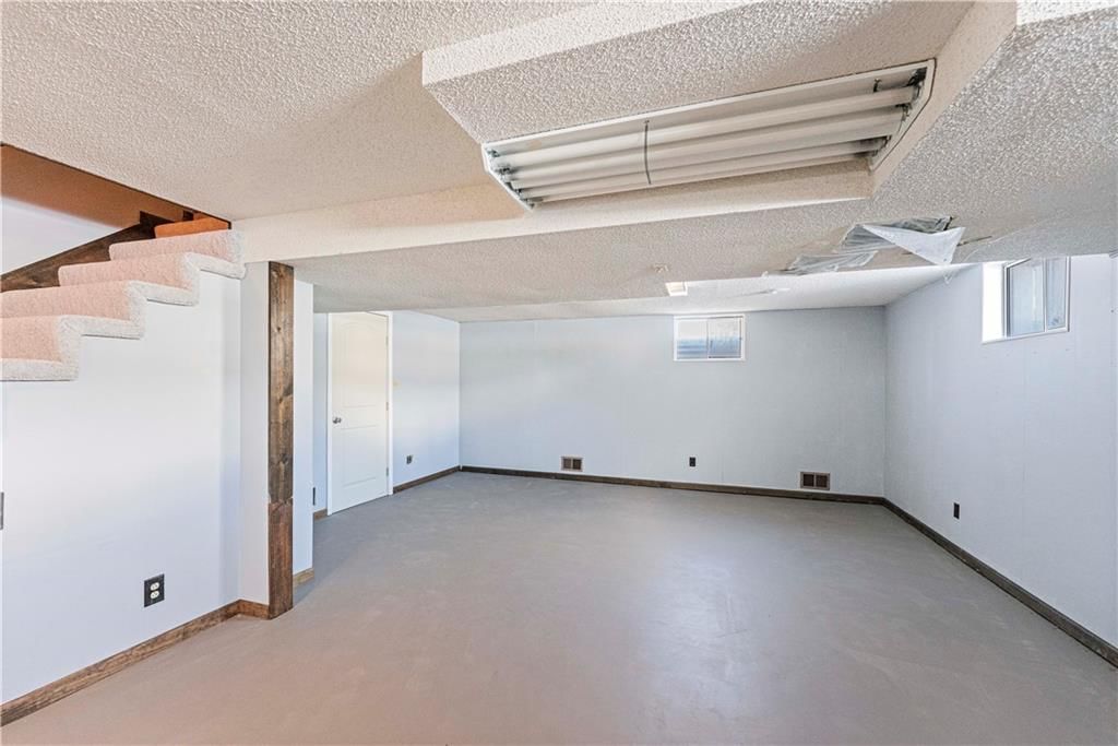 404 Westwind Drive — photo 27