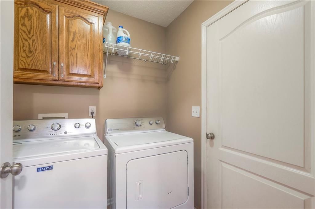 213 NW Jackie Avenue — photo 30