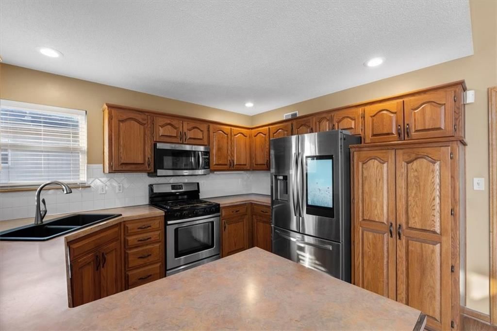 5329 NE Scenic Drive — photo 12