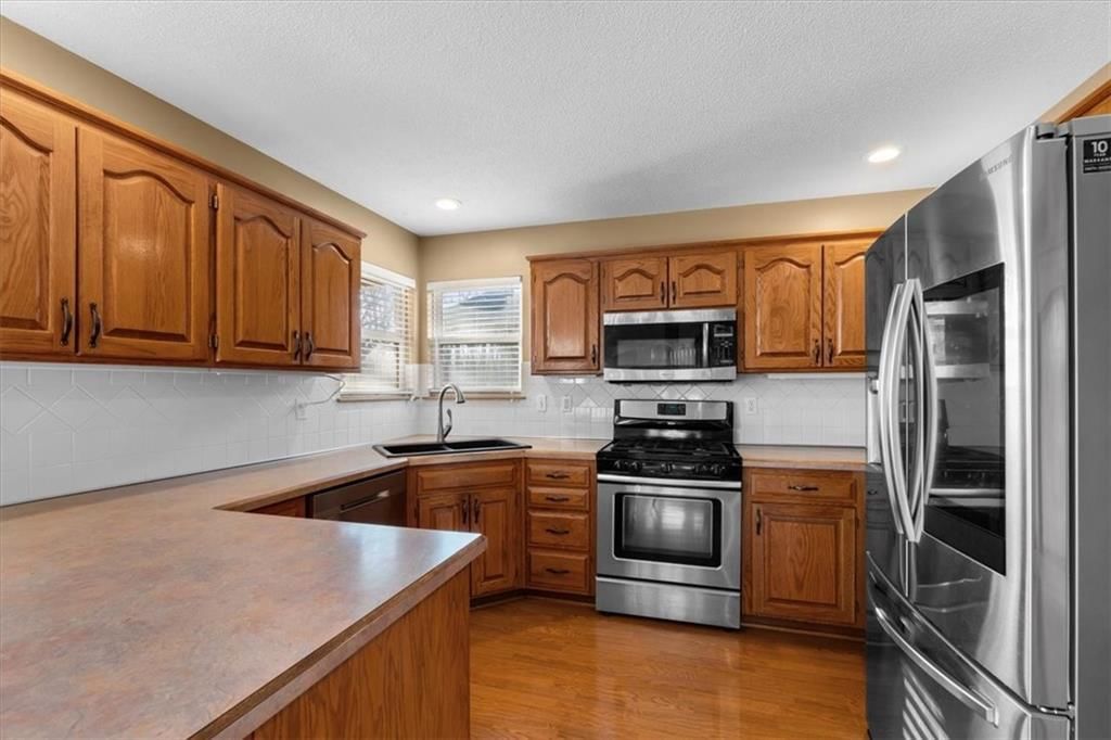 5329 NE Scenic Drive — photo 10