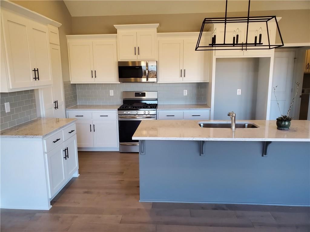 1201 NW 5th Street — photo 13