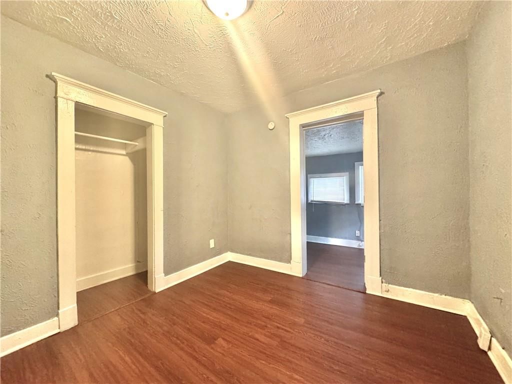 6818 Monroe Avenue — photo 17