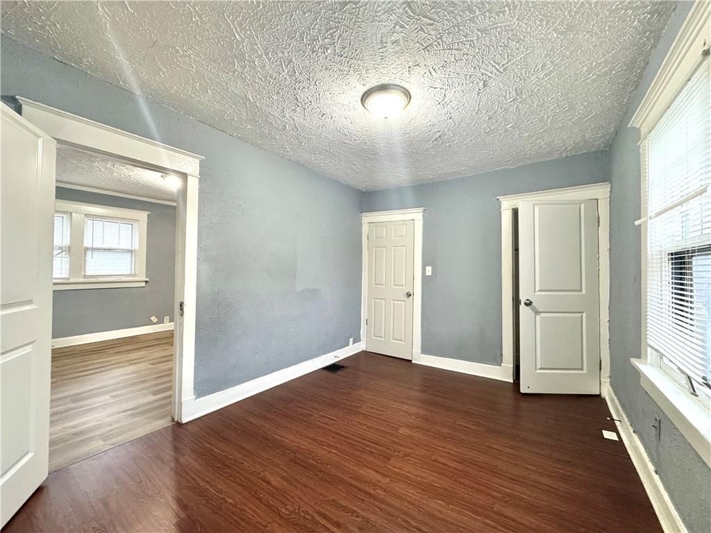 6818 Monroe Avenue — photo 18