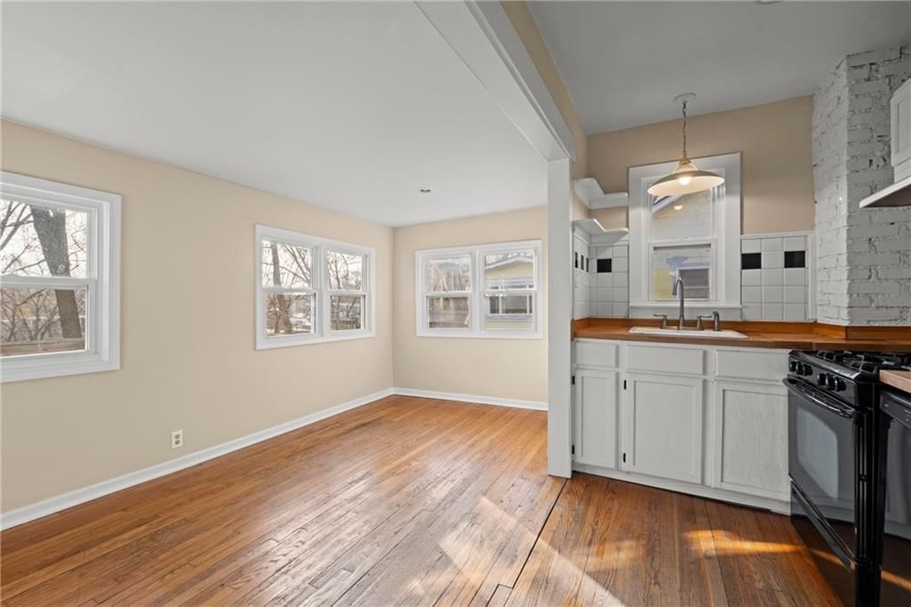 3415 Genessee Street — photo 7