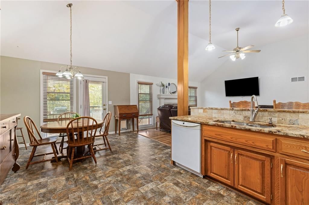 15795 Meadow Court — photo 11