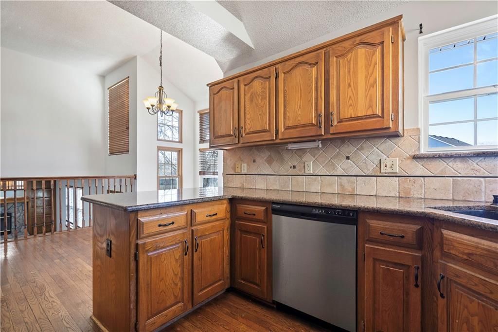 15208 MARTY Street — photo 15