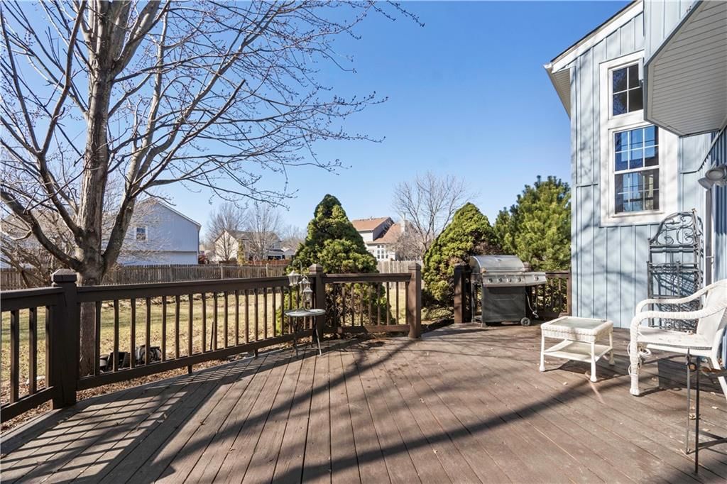 15208 MARTY Street — photo 44