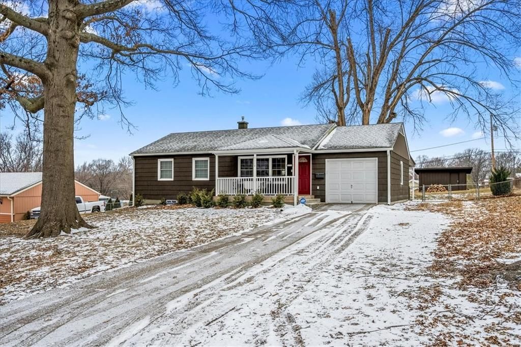5118 Fuller Drive — photo 2