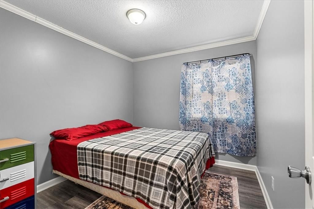 5118 Fuller Drive — photo 8