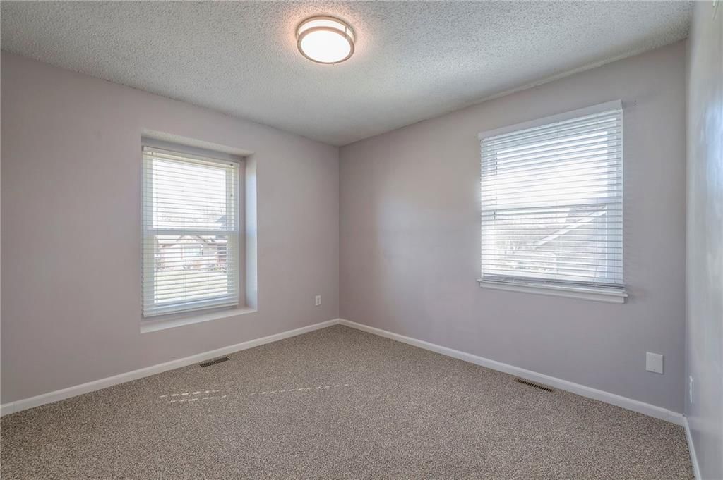 605 Valleyview Drive — photo 26