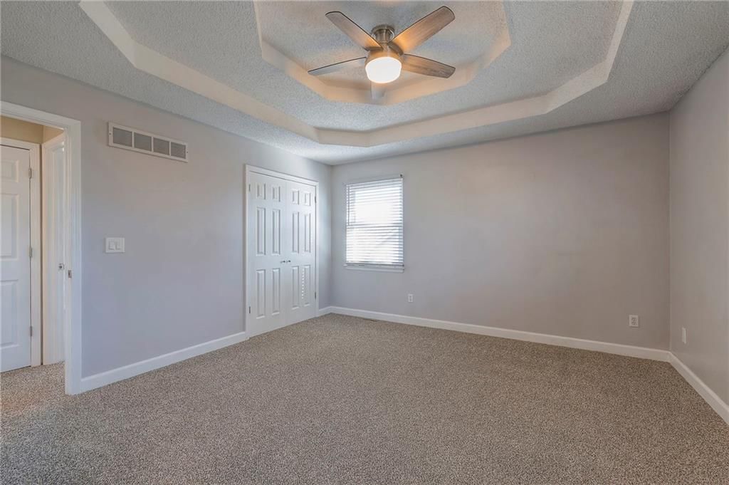 605 Valleyview Drive — photo 28