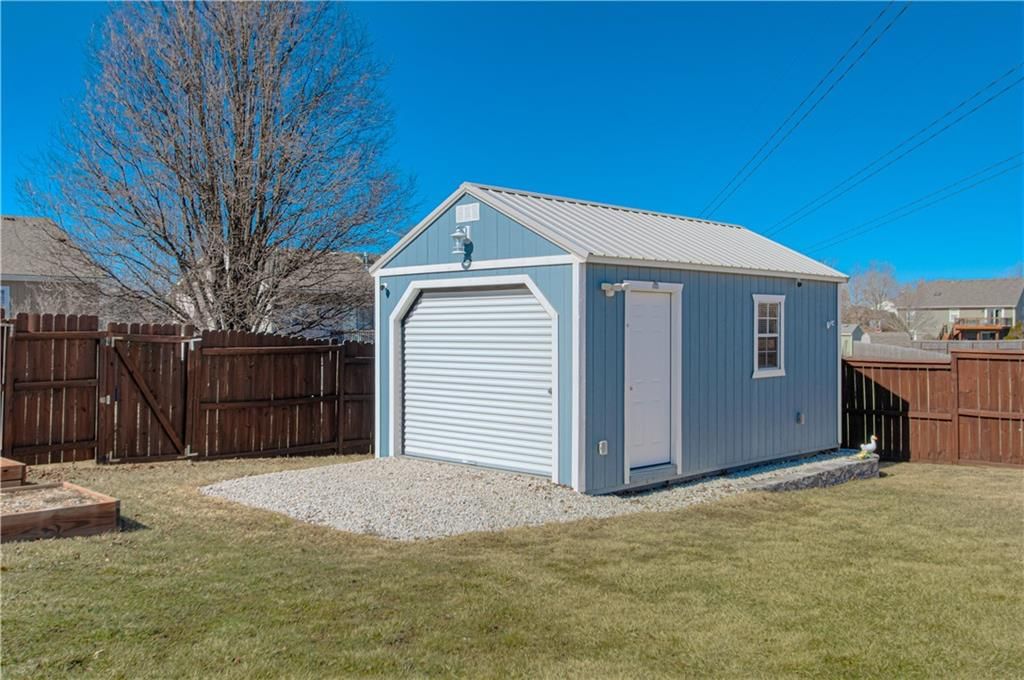 1406 Spruce Drive — photo 33